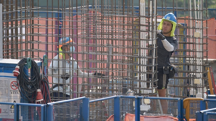 Construction industry to see 40,000-person labor shortage in five years: veteran