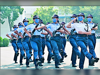 17,000 cops to retire later amid shortage