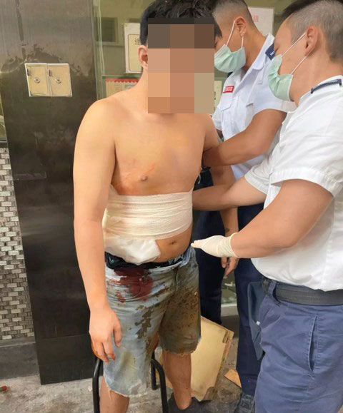 Two knife attacks in four hours in Mong Kok and Yuen Long; four people hospitalized