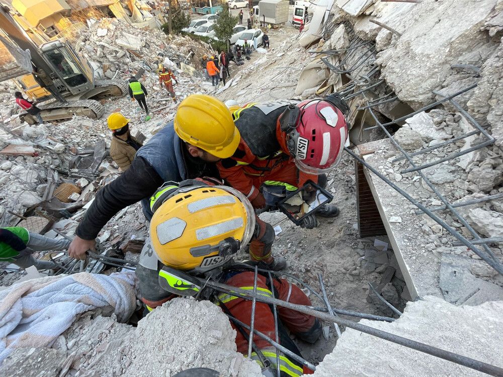 HK rescue team found three survivors in Turkey
