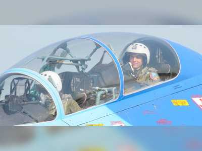 Ukrainian pilots are calling the US Air Force for tips on using US-made missiles and bombs