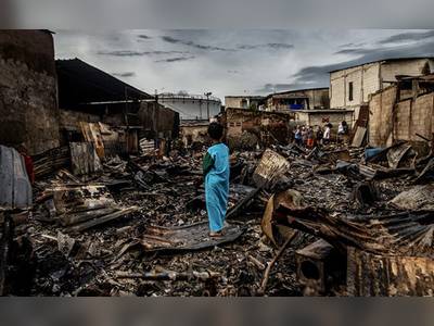 In Pics: Homes "Completely Destroyed" In Massive Indonesia Fire
