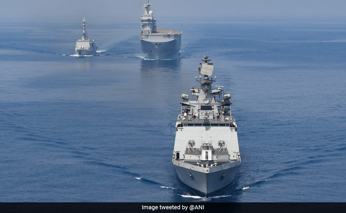 China, Japan Set Up Military Hotline To Avoid Maritime, Air Disputes