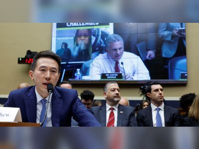 US House speaker says lawmakers to move forward with TikTok bill