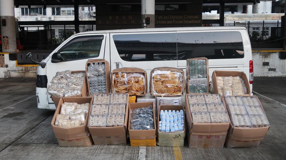 Eight smugglers flee to China as customs seize illicit goods worth HK$38m