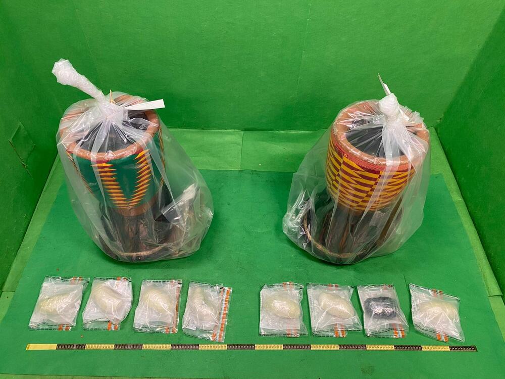 Customs seizes suspected ice drug worth about HK$1.1 million at airport