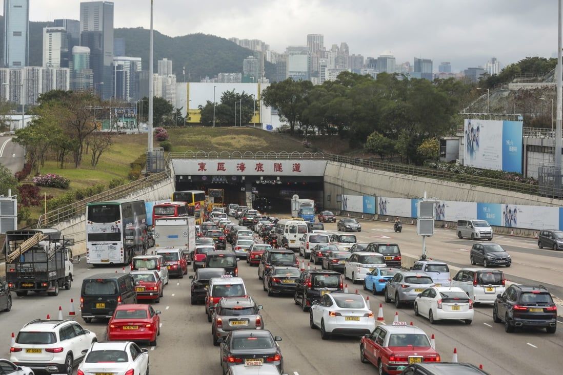How can you avoid new peak prices at Hong Kong’s cross-harbour tunnel tolls?