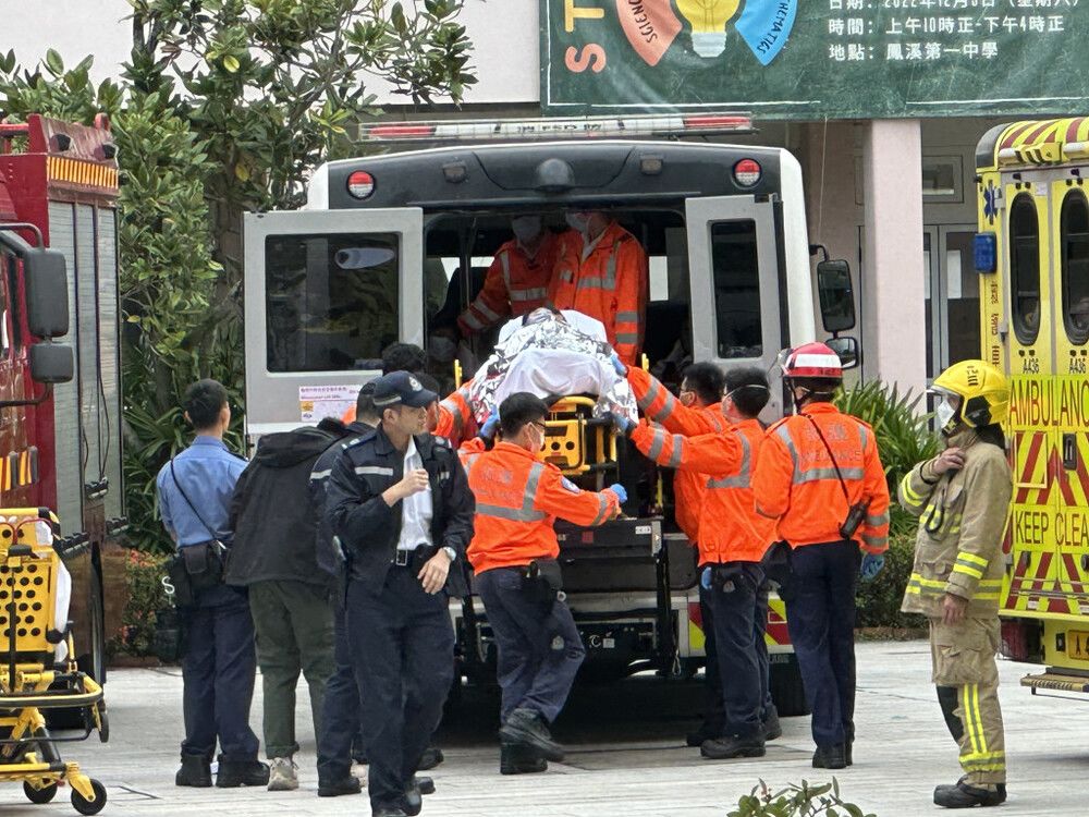 Twenty-two Sheung Shui students sent to hospital over irritating odor