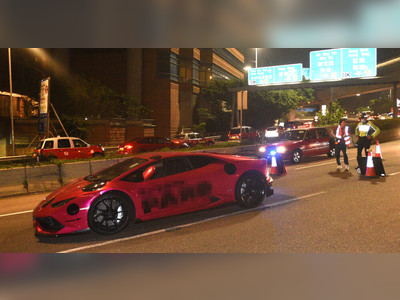 Lamborghini driver detained for refusing to do breathalyzer test