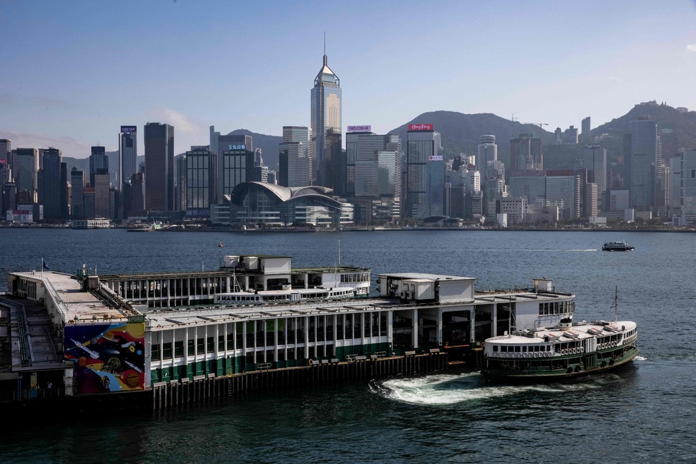Hong Kong workforce sees biggest decline in decades