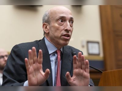 US lawmakers slam SEC head over crypto crackdown, driving firms to China