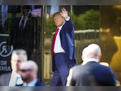 Trump returns to New York to face historic criminal charges
