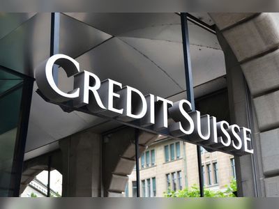 Swiss sight deposits fall, suggesting Credit Suisse, UBS took less emergency help