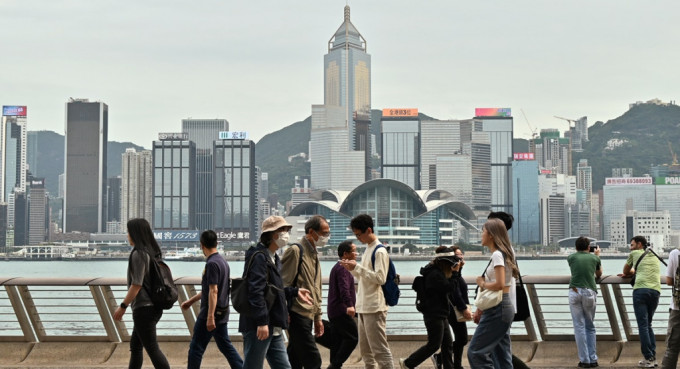 Hong Kong sees 2.89m visitors in April