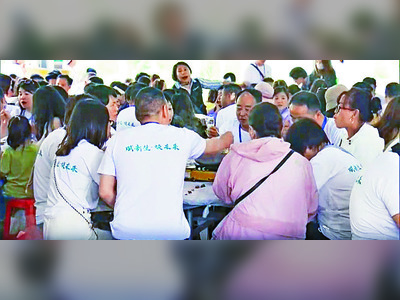 Giant China tour group's big day