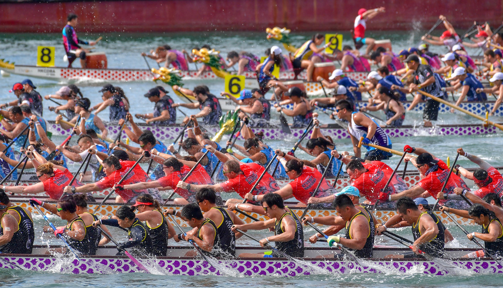 Dragon Boat Races Return to Hong Kong After 4-Year Break