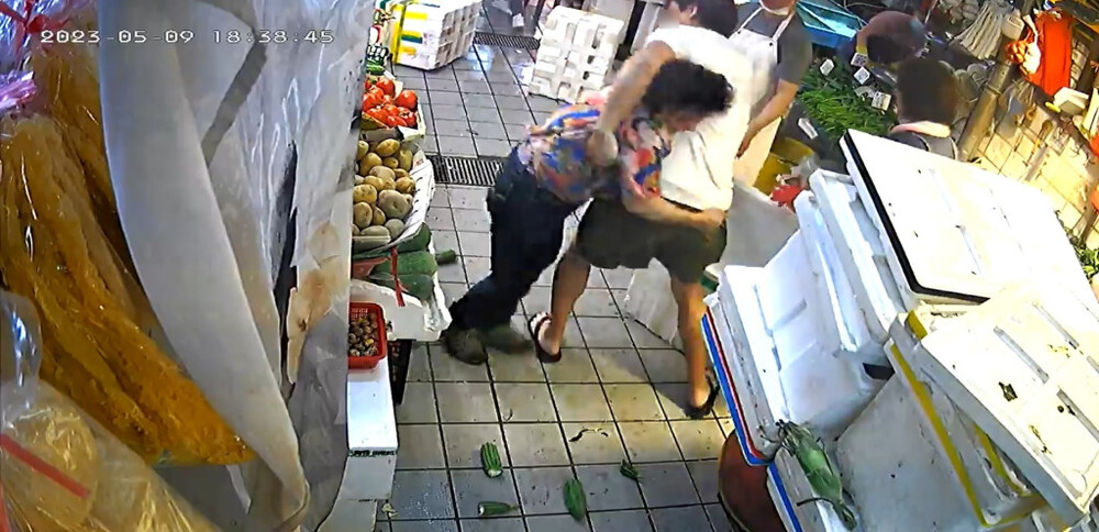 Woman Arrested for Assault After Physical Fight at Yuen Long Market
