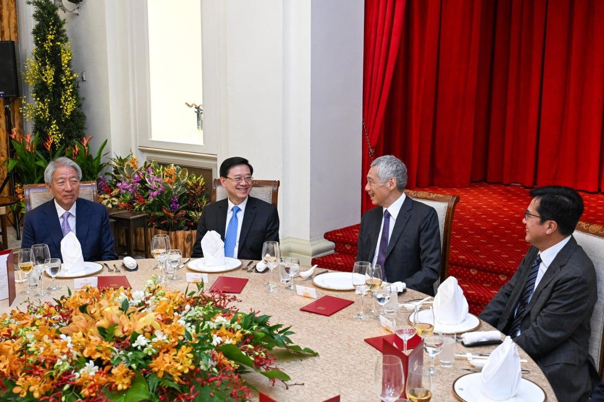 Hong Kong and Singapore Sign Seven Bilateral Deals to Strengthen Economic and Trade Ties